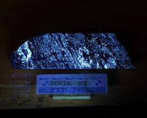 Ddh26l 013 37.35 37.55m Uv